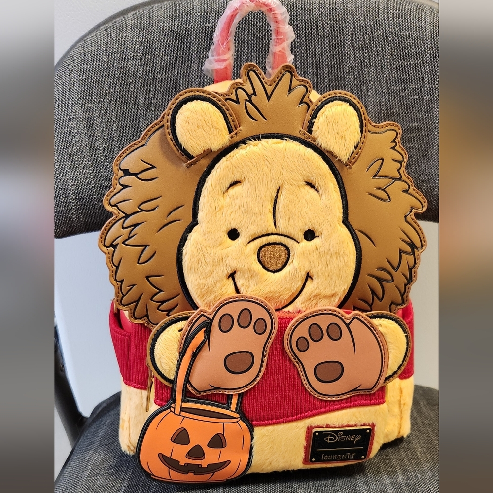 BNWT Halloween Loungefly Winnie the Pooh Lion Backpack